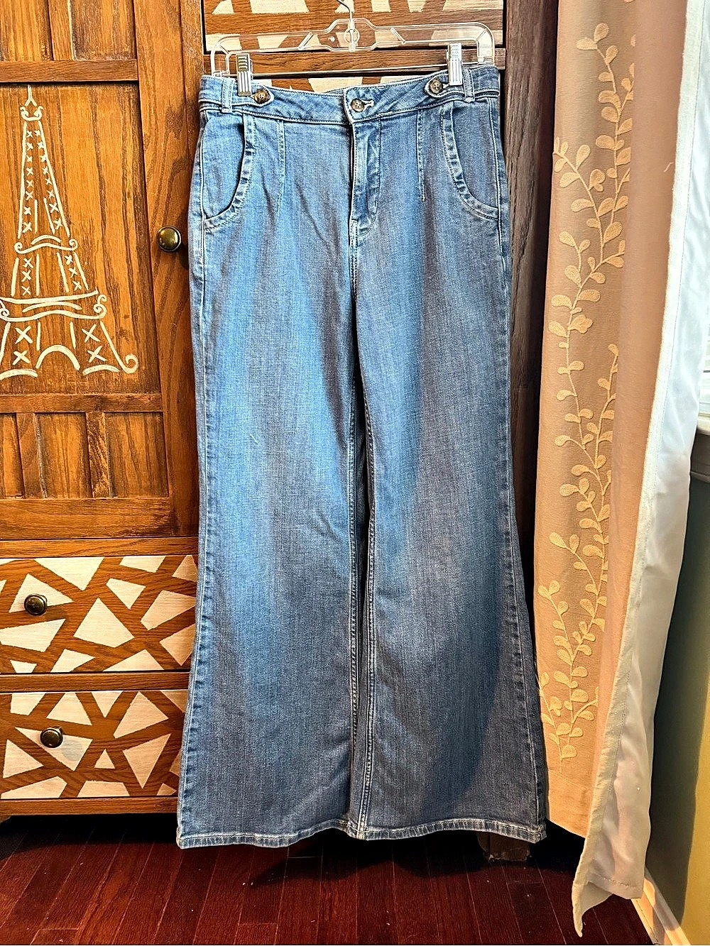 Pilcro Wide Leg Jeans in Blue Waist 28 Like New